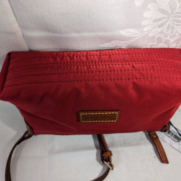 Get Ready For Fall With A Wonderful Dooney Red Nylon Cross Body Bag NWT - Picture 11 of 12